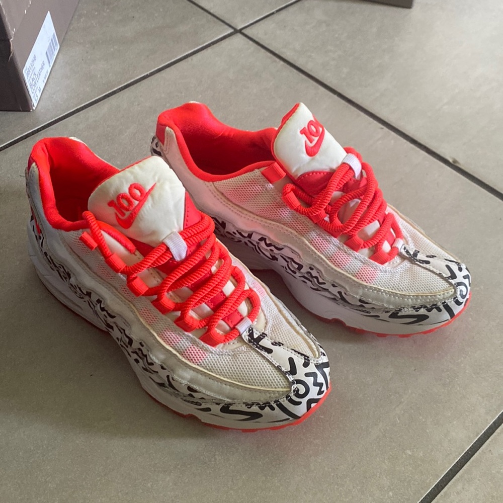 Nike Air Max 95 QS white neon orange 4.5